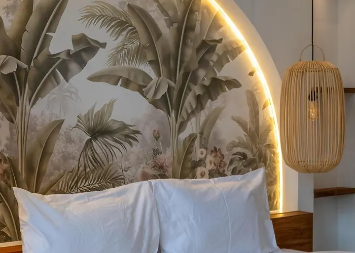 Villa Mandevilla - By Yolla Hospitality *
