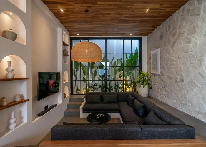 Villa Mandevilla - By Yolla Hospitality *