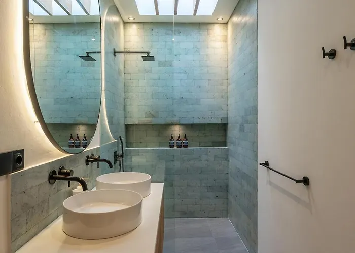 Villa Mandevilla - By Yolla Hospitality *